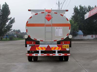 程力威牌CLW5160GYYD4型運(yùn)油車