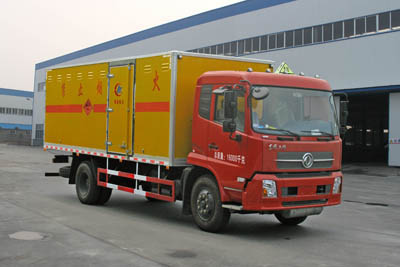 程力威牌CLW5161XQYD4型爆破器材運輸車