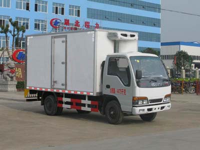 程力威牌CLW5040XLCQ4型冷藏車