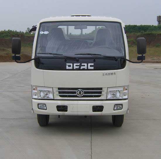 程力威牌CLW5041XQYD4型爆破器材運輸車