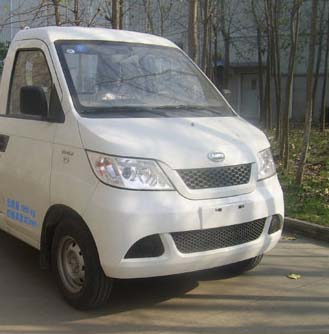 程力威牌CLW5021XLCQ4型冷藏車