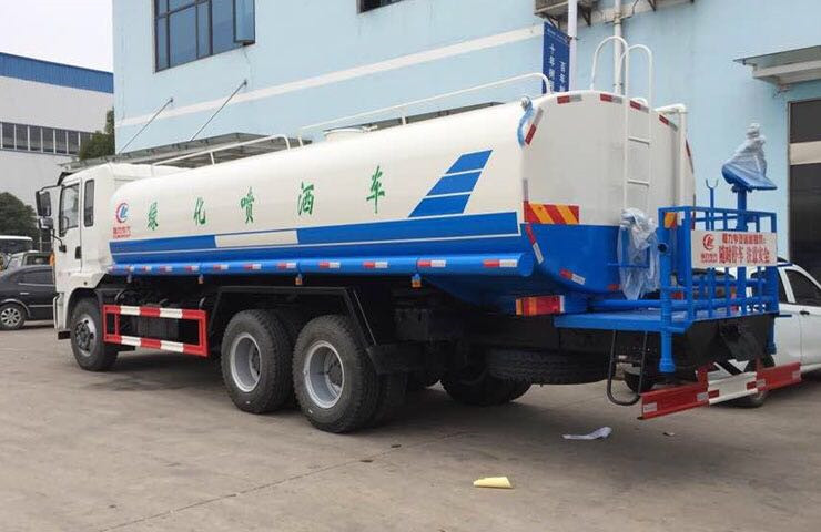 國五后八輪|東風(fēng)新款20噸灑水車
