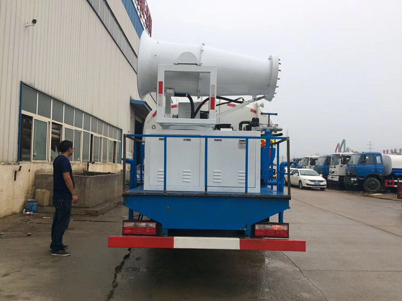 12噸噴霧灑水車|東風145灑水車