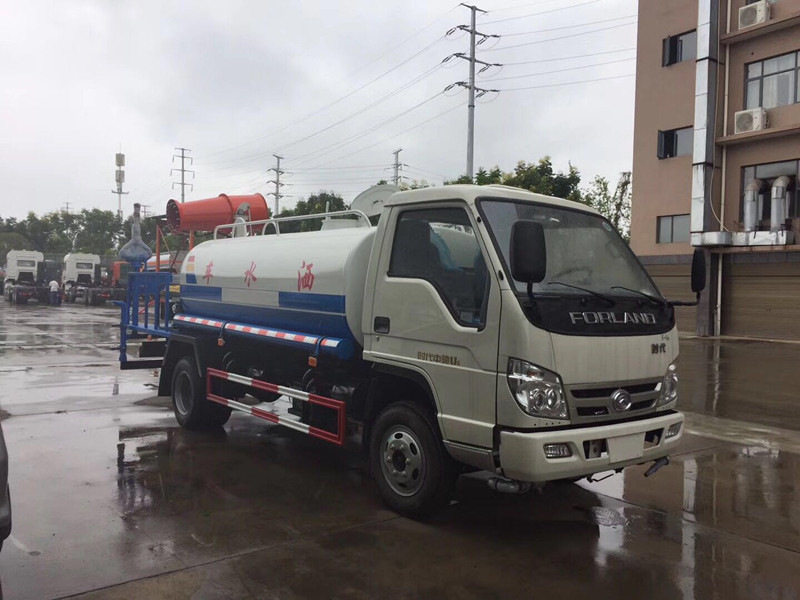 國三3噸噴霧灑水車|福田時代灑水車