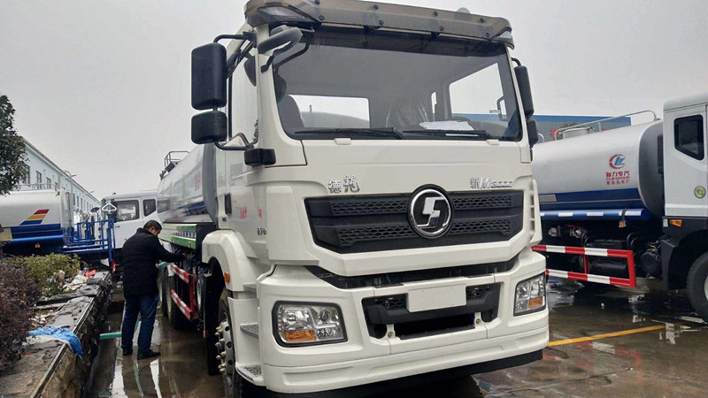 陜汽德龍20立方灑水車