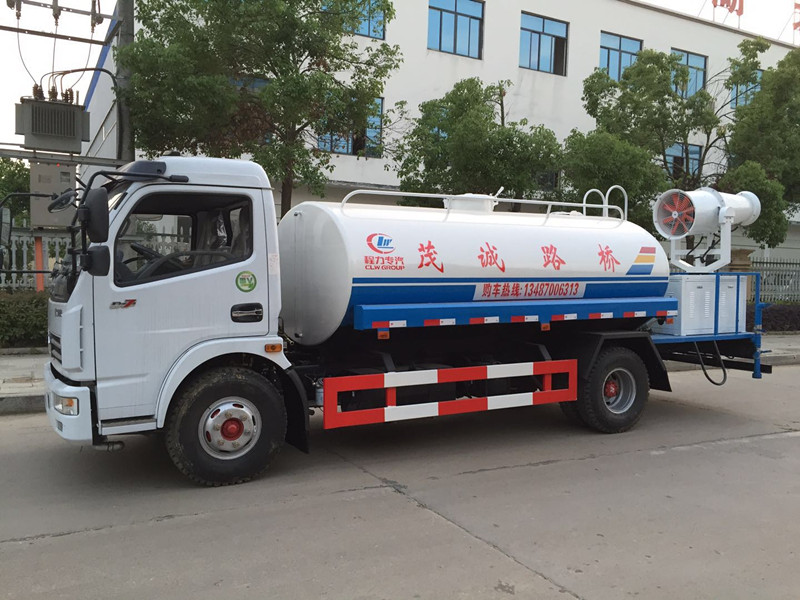東風新款玉柴8噸噴霧灑水車