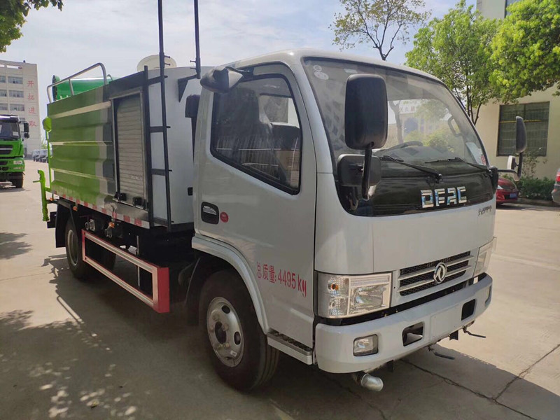 上藍牌東風5方噴霧灑水車/抑塵車