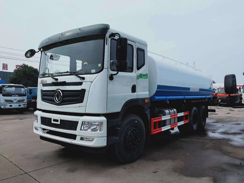 東風(fēng)T5后雙橋22噸灑水車