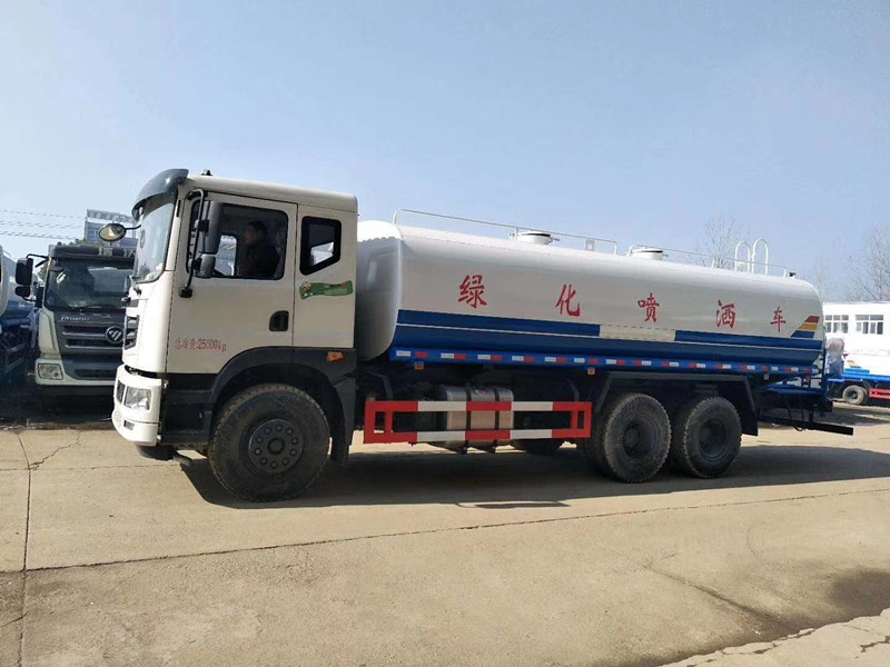 東風(fēng)T5后雙橋22噸灑水車