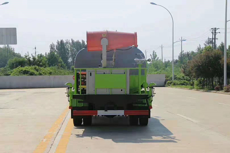 國六東風凱普特10噸噴霧灑水車