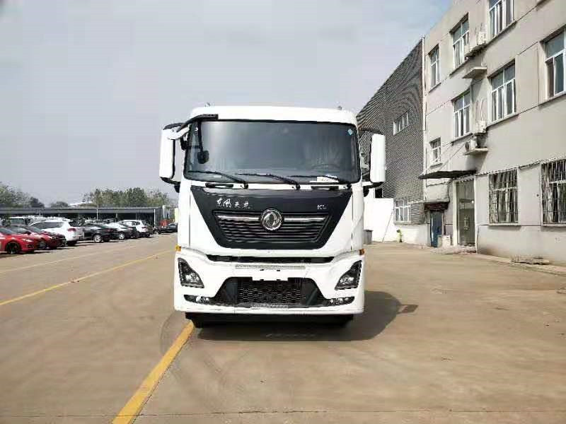 東風天龍后雙橋20噸灑水車