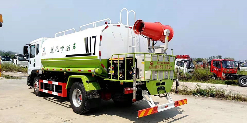 國六東風D9系列15方噴霧灑水車