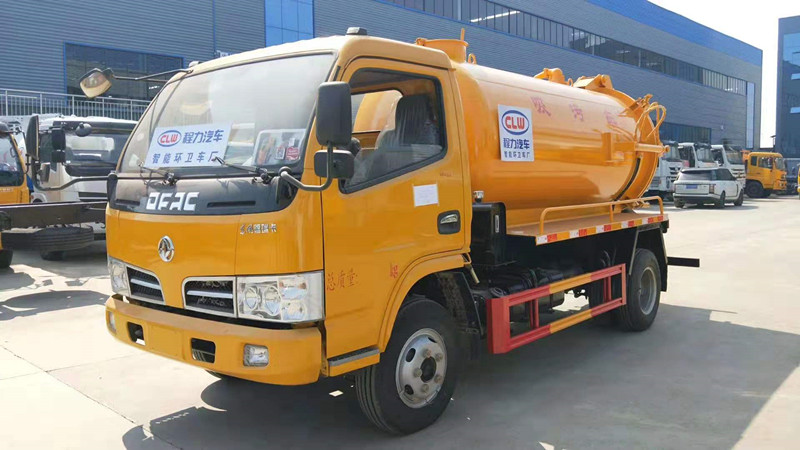 藍牌東風小多利卡4.5方清洗吸污車