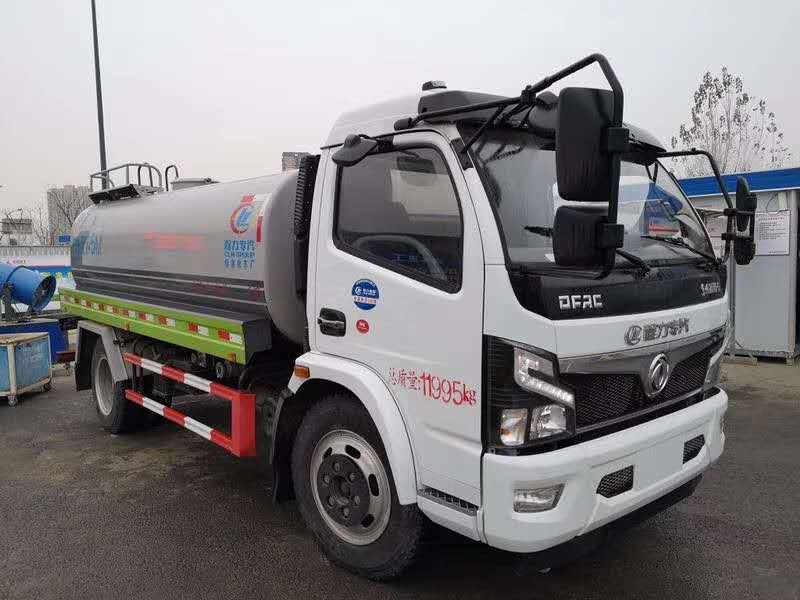 國六東風福瑞卡9.28立方灑水車