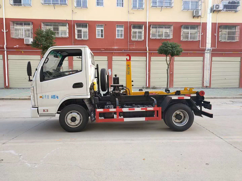 國六4方凱馬鉤臂垃圾車