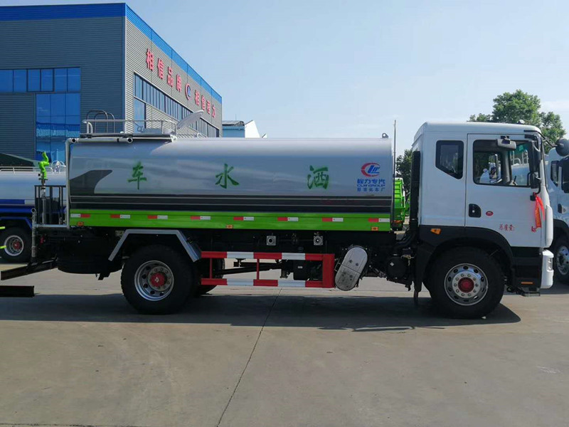 國六東風(fēng)D9新款14.2方灑水車