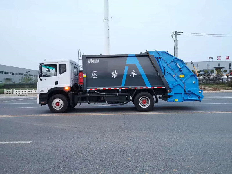 東風D9多利卡12方壓縮垃圾車