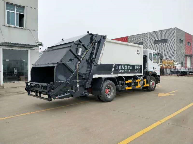國六東風D9 12方壓縮垃圾車