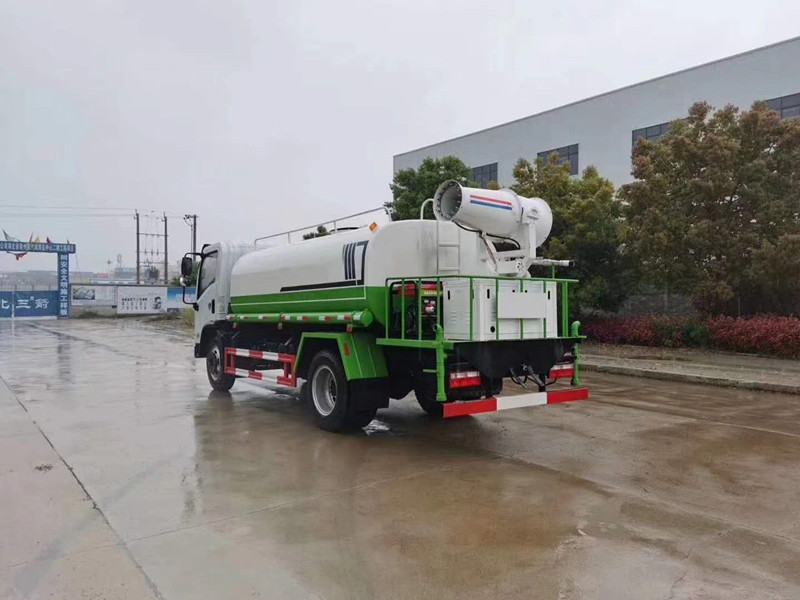 國六東風福瑞卡9方噴霧灑水車
