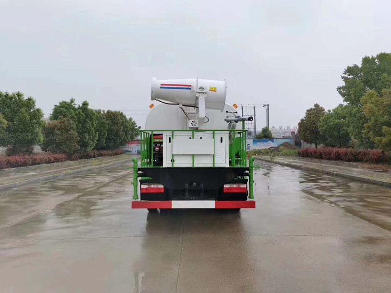 國六東風福瑞卡9方噴霧灑水車