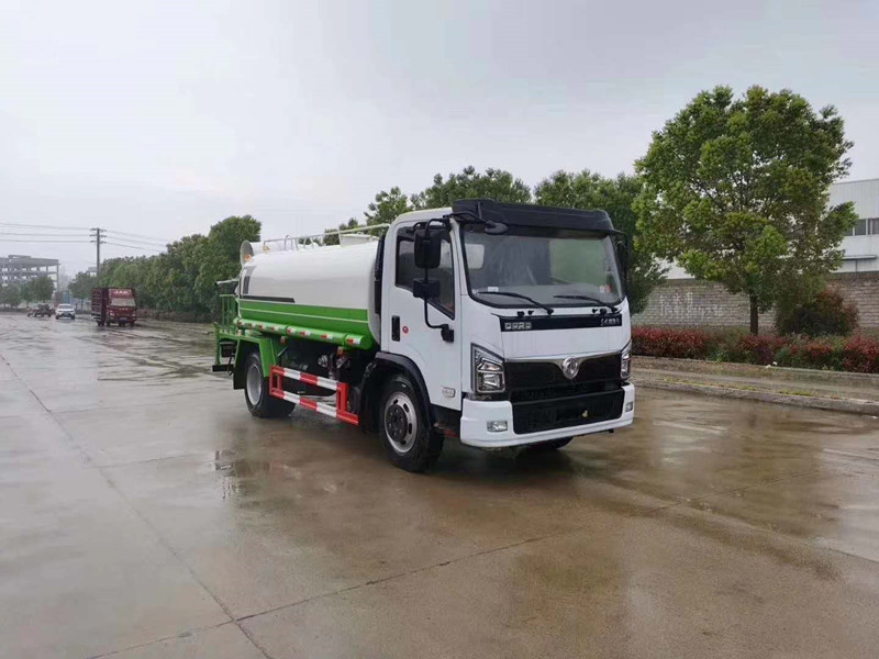 國六東風福瑞卡9方噴霧灑水車