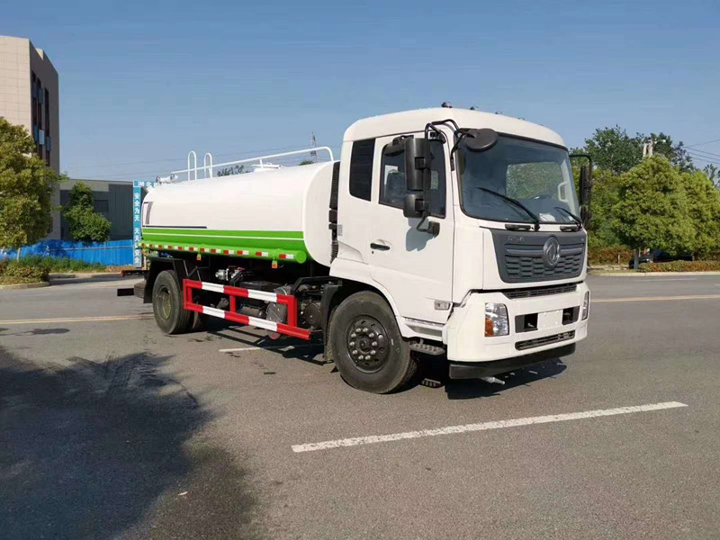 國六東風天錦13.5方灑水車