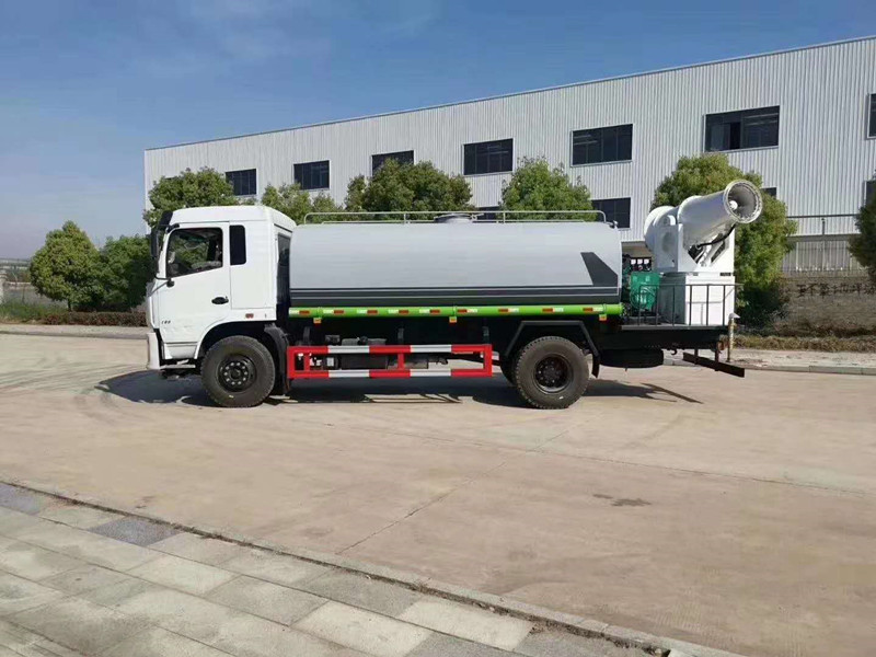 國六東風D3S 13方噴霧灑水車