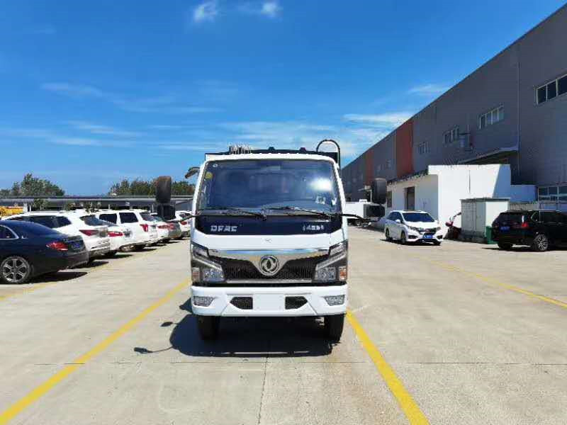 國六上藍牌東風6方壓縮垃圾車